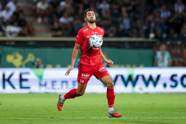 Conference League i fotball 2026: PAOK-Brann Thessaloniki 20260820. Branns Vetle Dragsnes under playoff-kampen i Conference League-kvalifiseringen i fotball mellom PAOK og Brann pa Toumba Stadium. Foto: Spiros Makridis NTB Thessaloniki Hellas EDITORIAL USE ONLY. RESTRICTED USE FOR BETTING COMPANIES Ref:_SPOvy2uEy_XzLY.jpg *** 2026 Conference League in soccer: PAOK vs. Brann, Thessaloniki, August 20, 2026. Brann s Vetle Dragsnes during the playoff match in the Conference League soccer qualifiers between PAOK and Brann at Toumba Stadium. Photo: Spiros Makridis, NTB, Thessaloniki, Greece. EDEDITORIAL USE ONLY; RESTRICTED USE FOR BETTING COMPANIES  Copyright: xSpirosxMakridisx xNTBx