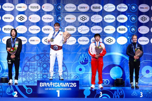 U20 World Championships Podium 55kg WW - Gold: Everest Shea Leydecker (USA), Silver: Nana Kozuka (JPN), Bronze: Meilin Zhou (CHN), Sara Krista Rantonen (FIN) *** U20 World Championships Podium, 55 kg Open Weight: Gold – Everest Shea Leydecker (USA); Silver – Nana Kozuka (JPN); Bronze – Meilin Zhou (CHN), Sara Krista Rantonen (FIN) Copyright: xJakexKirkmanx