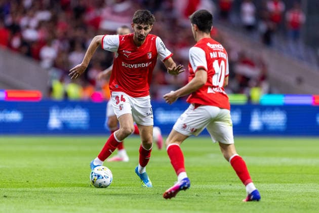 August 20, 2026, Braga, Braga, Portugal: Braga, August 20 - Adrian Bajrami of SC Braga is seen on action during the SC Braga x FK Austria Wien match for the UEFA Conference League 2026 27 Playoff First Leg on August 20, 2026 in Braga, Portugal Braga Portugal - ZUMAl192 20260820_zsp_l192_022 Copyright: xMiguelxLemosx