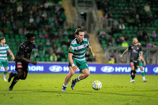 seen Fitzgerald during UEFA Conference League qualifying game between teams of Shamrock Rovers FC and Kuopion Palloseura (Maria Eduarda Lopes Ball Raw Images) Dublin Tallaght Stadium Ireland Copyright: xMariaxEduardaxLopesx marialopes_shamrockrovers_kuopionpalloseura_2627 (124 de 83)