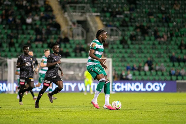 seen Afolabi during UEFA Conference League qualifying game between teams of Shamrock Rovers FC and Kuopion Palloseura (Maria Eduarda Lopes Ball Raw Images) Dublin Tallaght Stadium Ireland Copyright: xMariaxEduardaxLopesx marialopes_shamrockrovers_kuopionpalloseura_2627 (89 de 83)
