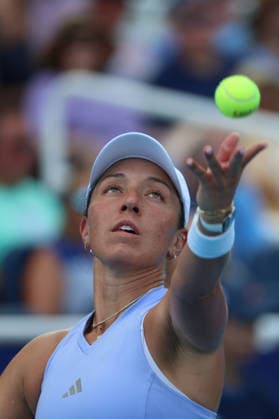 August 20, 2026, Mason, Oh, USA: Cincinnati Open Tennis 2026 - Jessica Pegula hits a ball against Amanda Anisimova in the Cincinnati Open Tennis Tournament held in Mason OH. 2026 08 20. Cincinnati Open Tennis 2026  - ZUMAn24_ 20260820_zaf_n24_139 Copyright: xWallyxNellx
