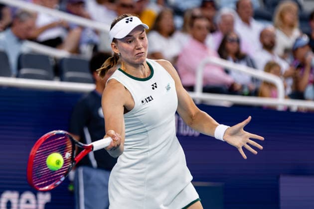 August 20, 2026, Mason, Ohio, U.S: Elena Rybakina (KAZ) hits a forehand shot during ThursdayÃ¢â‚¬â ¢s quarterfinals at the Cincinnati Open at the Lindner Family Tennis Center , Mason, Oh. Tennis 2026 - Cincinnati Open WTA, Tennis Damen  - ZUMAs304 20260820_zaf_s304_191 Copyright: xScottxStuartx