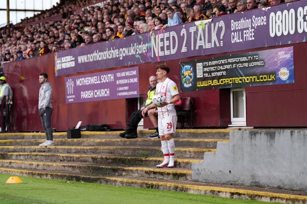 Philipp Treu of SC Freiburg, 29, walks up the stands to take a throw-in; Scotland, soccer, UEFA Conference League, playoffs, first leg, 2026–2027, Motherwell FC vs. SC Freiburg, August 20, 2026, Fir Park Stadium, Motherwell, Fir Park Stadium, North Lanarkshire, Scotland Copyright: xArnexAmbergx