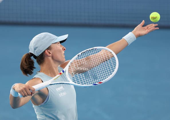 August 20, 2026, Mason, Ohio, USA: IGA SWIATEK of Poland during the match against E. Rybakina of Kazakhstan in quarterfinals of tennis tournament WTA, Tennis Damen 1000 Cincinnati Open in Mason, USA. Rybakina retired Mason USA - ZUMAc278 20260820_zsp_c278_061 Copyright: xMarcinxCholewinskix