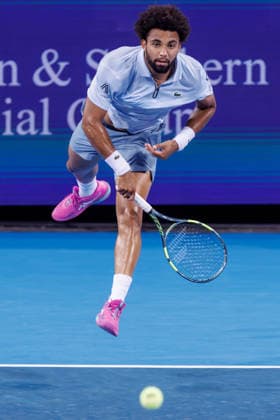 August 20, 2026, Mason, Ohio, U.S: Arthur Fils (FRA) serves during ThursdayÃ¢â‚¬â ¢s quarterfinals at the Cincinnati Open at the Lindner Family Tennis Center , Mason, Oh. Mason U.S - ZUMAs304 20260820_zaf_s304_240 Copyright: xScottxStuartx