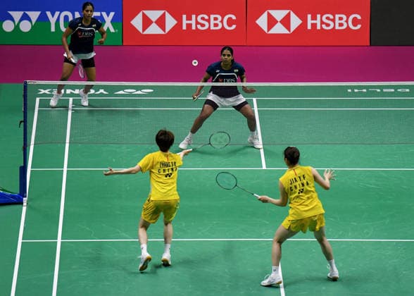 2026 BWF World Championships: India vs China New Delhi, Aug 21 (ANI): India s Treesa Jolly and Gayatri Gopichand in action against China s Zhang Shuxian and Jia Yifan in the women s doubles quarter-final match of the BWF World Championships at Indira Gandhi Indoor Stadium, in New Delhi on Friday. NEW DELHI Delhi India Copyright: xANIx ANI_20260821101