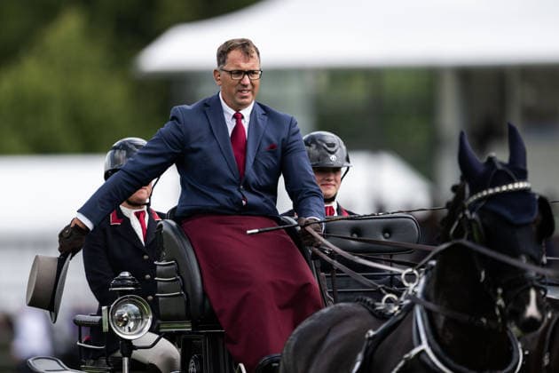 260821 Fredrik Persson of Sweden with horses Fasco, Hertog Jan, Judson and Kermit compete in the Four-in-Hand Dressage during day 11 of the 2026 FEI World Championships on August 21, 2026 in Aachen. Photo: Emma Wallskog BILDBYRAN kod EW EW0695 ridsport equestrian rid-vm 2026 2026 fei world championships bbeng ridsport-vm fyrspann drivning körning dressyr dressage four in hand *** August 21, 2026: Fredrik Persson of Sweden, riding the horses Fasco, Hertog Jan, Judson, and Kermit, competes in the Four-in-Hand Dressage on Day 11 of the 2026 FEI World Championships on August 21, 2026 in Aachen. Photo by Emma Wallskog. BILDBYRAN code EW EW0695 equestrian sports 2026 World Championships 2026 FEI World Championships bbeng equestrian sports World Championships four-in-hand driving dressage four-in-hand  Copyright: EMMAxWALLSKOG BB260821EW005