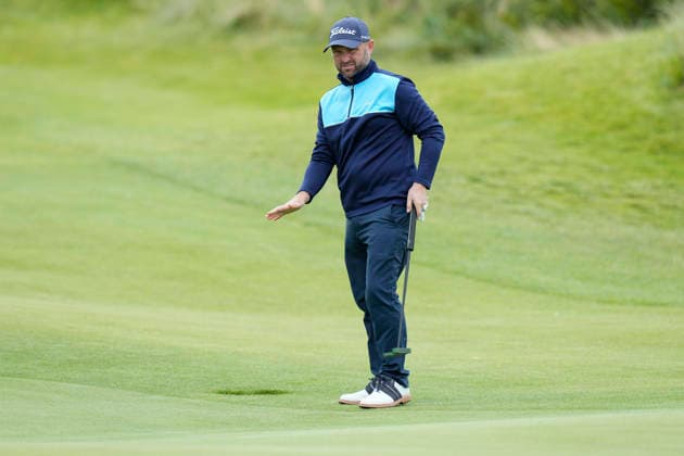 BALMEDIE, SCOTLAND - AUG 21: Andy Sullivan (ENG) reacts to a putt on the eighth green during Round 2 at the 2026 Nexo Championship at the Trump International Golf Links, Balmedie on August 21, 2026 in Aberdeenshire, Scotland The 2026 Nexo Championship