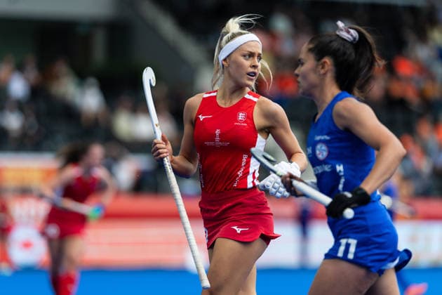 FIH Hockey World Cup: England v Chile Women AMSTELVEEN, NL - AUGUST 21: Amy Thompson of England during the FIH Hockey World Cup match between England and Chile Women at Wagener Stadion on August 21, 2026 in Amstelveen, Netherlands. Amstelveen Wagener Stadion Netherlands Content not available for redistribution in The Netherlands directly or indirectly through any third parties. Copyright: xMarcelxvanxPlateringenx