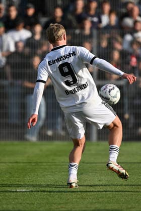 21.08.2026, xjhx, Fussball DFB Pokal 1.Runde, SC St.Tönis - Eintracht Frankfurt v.l. Jonathan Jonny Burkardt (Eintracht Frankfurt) Krefeld *** August 21, 2026, xjhx, Soccer DFB Cup First Round, SC St. Tönis vs. Eintracht Frankfurt, Jonathan Jonny Burkardt, Eintracht Frankfurt, Krefeld