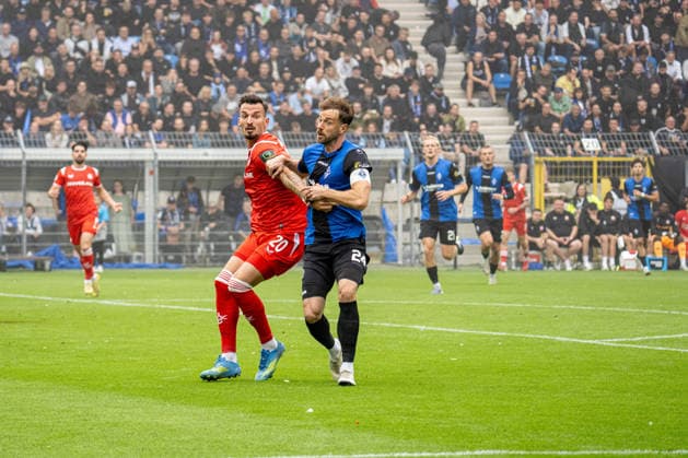 21.08.2026, xdaymx, Fussball DFB Pokal 1.Runde, SV Waldhof Mannheim - 1.FC Kaiserslautern. vl. Mergim Berisha (FCK) und Lukas Klünter (SVW) im Zweikampf. (DFL DFB REGULATIONS PROHIBIT ANY USE OF PHOTOGRAPHS as IMAGE SEQUENCES and or QUASI-VIDEO) Mannheim *** August 21, 2026, xdaymx, Soccer, DFB Cup First Round, SV Waldhof Mannheim 1 FC Kaiserslautern: Mergim Berisha (FCK) and Lukas Klünter (SVW) in a tackle. DFL DFB REGULATIONS PROHIBIT ANY USE OF PHOTOGRAPHS AS IMAGE SEQUENCES AND OR QUASI-VIDEO. Mannheim