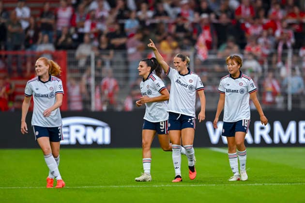 Germany, Berlin, Stadion an der Alten Foersterei, 21.08.2026, 1. FC Union Berlin vs. FC Bayern Muenchen, Jubel und Freude bei Klara Buehl (FC Bayern Muenchen) nach ihrem Treffer gegen die Frauen des 1. FC Union Berlin, Photo by Eibner Pressefoto Tino Henschel 1. FC Union Berlin vs. FC Bayern Muenchen Berlin *** Germany, Berlin, Stadion an der Alten Foersterei, August 21, 2026, 1 FC Union Berlin vs. FC Bayern Munich: Klara Buehl of FC Bayern Munich celebrates after scoring a goal against the women s team of 1 FC Union Berlin. Photo by Eibner Pressefoto Tino Henschel. 1 FC Union Berlin vs. FC Bayern Munich, Berlin Copyright: xEibnerxPressefotox