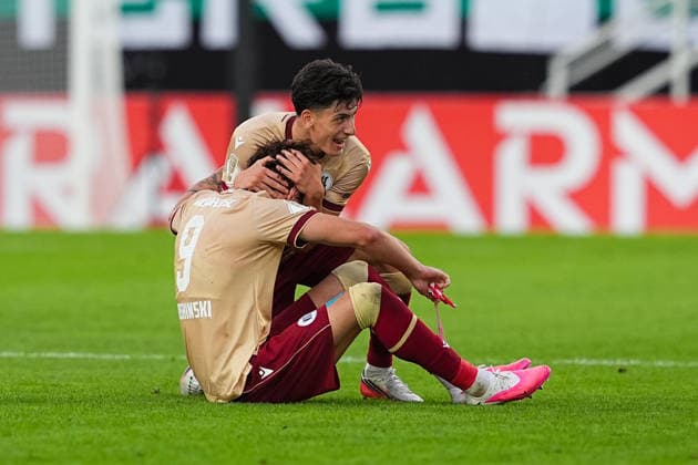 21.08.2026, xydrx, Fußball, DFB Pokal, SC Preußen Münster - Karlsruher SC, Saison 2026 2027, LVM-Preußenstadion: Deniz Ofli (Karlsruher SC, 3) und Moritz Broschinski (Karlsruher SC, 9) bejubeln den Sieg DFB regulations prohibit any use of photographs as image sequences and or quasi-video. *** August 21, 2026, xydrx, Soccer, DFB Cup, SC Preußen Münster vs. Karlsruher SC, 2026–2027 season, LVM Preußenstadion: Deniz Ofli of Karlsruher SC (No. 3) and Moritz Broschinski of Karlsruher SC (No. 9) celebrate the victory. DFB regulations prohibit any use of photographs as image sequences and or quasi-video. Copyright: HMBxMedia YannisxDreimann