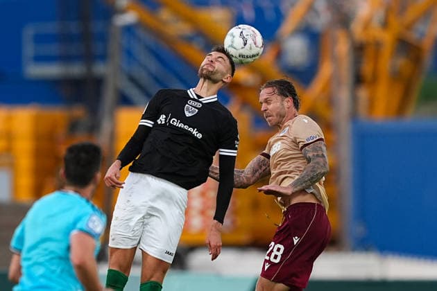 21.08.2026, xydrx, Fußball, DFB Pokal, SC Preußen Münster - Karlsruher SC, Saison 2026 2027, LVM-Preußenstadion: Felix Higl (SC Preußen Muenster, 33) im Zweikampf gegen Marcel Franke (Karlsruher SC, 28) DFB regulations prohibit any use of photographs as image sequences and or quasi-video. *** August 21, 2026, xydrx, Soccer, DFB Cup, SC Preußen Münster vs. Karlsruher SC, 2026–2027 season, LVM Preußenstadion, Felix Higl, SC Preußen Münster, No. 33 in a tackle against Marcel Franke of Karlsruher SC, No. 28. DFB regulations prohibit any use of photographs as image sequences and or quasi-video. Copyright: HMBxMedia YannisxDreimann