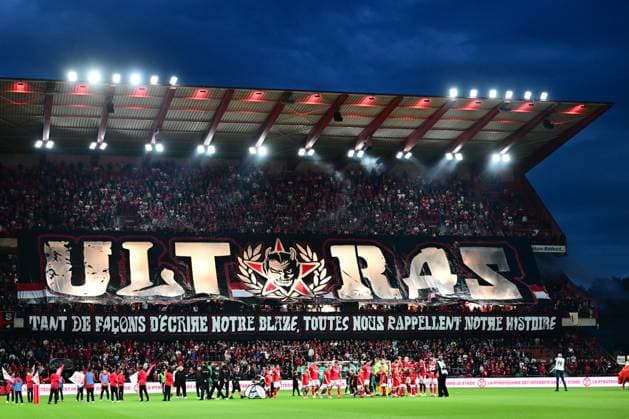 Sport Bilder des Tages Standard de Liege v RAAL La Louviere - Jupiler Pro League LIEGE, BELGIUM - AUGUST 21 : Fans of Standard showing a Tifo during the Jupiler Pro League match between Standard de Liege and RAAL La Louviere on August 21, 2026 in Liege, Belgium, 21 08 2026 Liege Belgium  Copyright: xPeterxDexVoechtx