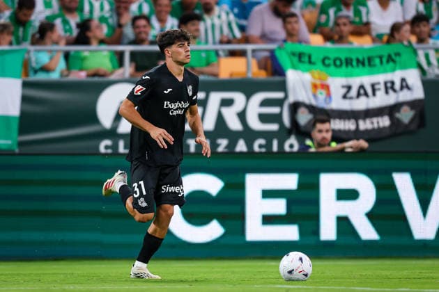 ESP: Real Betis v Real Sociedad - LaLiga EA Sports 2026 27 Jon Martin of Real Sociedad in action during La Liga EA Sports match between Real Betis and Real Sociedad at La Cartuja Stadium in Seville, Spain, on August 21, 2026. Seville Spain Sevilla Spain *** ESP Real Betis vs. Real Sociedad LaLiga EA Sports 2026 27 Jon Martin of Real Sociedad in action during the LaLiga EA Sports match between Real Betis and Real Sociedad at La Cartuja Stadium in Seville, Spain, on August 21, 2026 Seville Spain Sevilla Spain Copyright: xRAFAELxROMANx