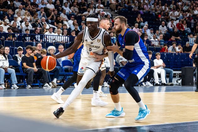 21.08.2026, GER, Turkish Airlines Supercup 2026, Hamburg, Deutschland-Tschechien Isaac Bonga (Deutschland, 0) Hamburg Barclays Arena Hamburg Deutschland *** August 21, 2026, GER, 2026 Turkish Airlines Super Cup, Hamburg, Germany vs. Czech Republic, Isaac Bonga (Germany), 0, Hamburg Barclays Arena, Hamburg, Germany