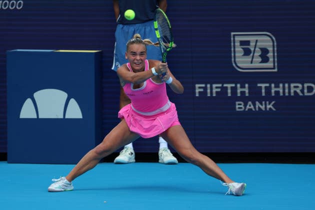 August 21, 2026, Mason, Oh, USA: Cincinnati Open Tennis 2026 - Sara Bejlek hits a ball against Madison Keys in the Cincinnati Open Tennis Tournament held in Mason OH. 2026 08 21. ZUMAPress Mason USA - ZUMAn24_ 20260821_zaf_n24_027 Copyright: xWallyxNellx