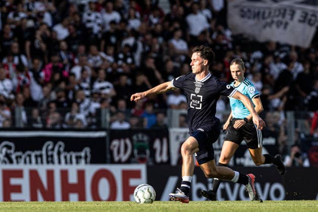 DFB-Pokal, 2026 2027, 1. Runde: SC St. Tönis 11 20 - Eintracht Frankfurt; 21.08.2026 Jonas Theuerzeit (SC St. Tönis 11 20, 33) DFB-Pokal, 2026 2027, 1. Runde: SC St. Tönis 11 20 - Eintracht Frankfurt; Grotenburg-Stadion, Krefeld; 21.08.2026 *** DFB Cup, 2026–2027, 1st Round: SC St. Tönis 11–20 Eintracht Frankfurt, August 21, 2026; Jonas Theuerzeit, SC St. Tönis 11–20, 33 DFB Cup, 2026–2027, 1st Round SC St. Tönis 11–20 Eintracht Frankfurt Grotenburg Stadium, Krefeld August 21, 2026 Copyright: xBEAUTIFULxSPORTS Buriakovx