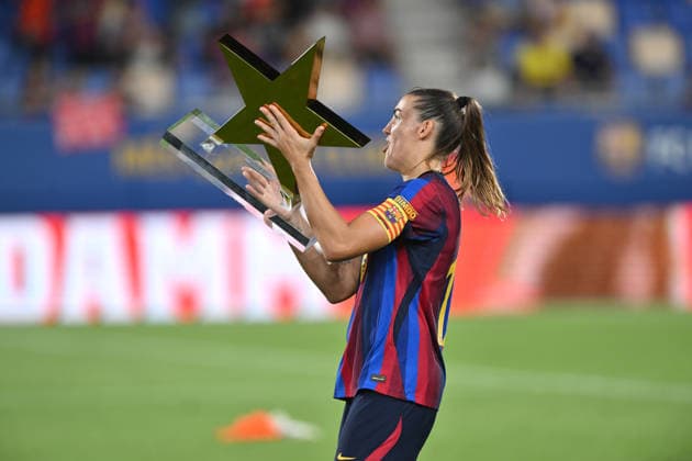 FC Barcelona, Barca v BRIGHTON & HOVE WOMEN S FOOTBALL JOHAN CRUYFF STADIUM,BARCELONA. August 21,2026 FC BARCELONA vs BRIGHTON & HOVE Aug 21,2026 Patri Guijarro (12) of FC Barcelona MVP of the match at the end of the match between FC Barcelona and Brighton & Hove corresponding to the Joan Gamper Trophy at Johan Cruyff Stadium in Barcelona, Spain, on August 21, 2026. Barcelona ESP Copyright: xS.xRosx