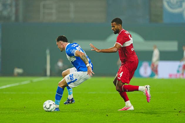 Niklas Kölle FC Hansa Rostock, 32), Josha Vagnoman (VfB Stuttgart, 04) GER, FC Hansa Rostock vs. VfB Stuttgart, Fußball, DFB-Pokal, 1. Runde, Saison 2026 2027, 21.08.2026 GER, FC Hansa Rostock vs. VfB Stuttgart, Fußball, DFB-Pokal, 1. Runde, Saison 2026 2027, 21.08.2026 Rostock *** Niklas Kölle, FC Hansa Rostock, 32; Josha Vagnoman, VfB Stuttgart, 04 GER; FC Hansa Rostock vs. VfB Stuttgart, Soccer, DFB Cup, Round 1, 2026–2027 Season, August 21, 2026 GER, FC Hansa Rostock vs. VfB Stuttgart, Soccer, DFB Cup, 1st Round, 2026–2027 Season, August 21, 2026 Rostock Copyright: xEibner-Pressefoto MarcelxvonxFehrnx EP_MFN