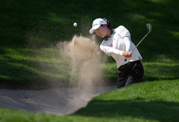 August 21, 2026, Edmonton, Ab, CANADA: Minjee Lee, of Australia, hits her third shot out of a greenside bunker on the ninth hole during the second round at the LPGA, Golf Damen CPKC Canadian Women s Open golf tournament, in Edmonton, on Friday, Aug. 21, 2026. Canada News - August 21, 2026  - ZUMAc35_ 20260821_zaf_c35_103 Copyright: xDarrylxDyckx