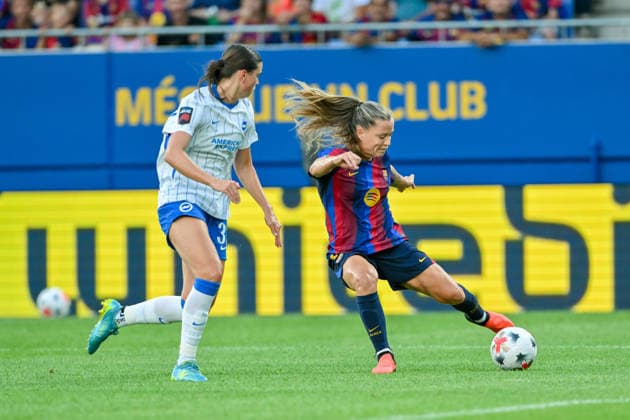 FC Barcelona, Barca v BRIGHTON & HOVE WOMEN S FOOTBALL JOHAN CRUYFF STADIUM,BARCELONA. August 21,2026 FC BARCELONA vs BRIGHTON & HOVE Aug 21,2026 Claudia Pina (9) of FC Barcelona and Charlie Rule (33) of Brighton & Hove during the match between FC Barcelona and Brighton & Hove corresponding to the Joan Gamper Trophy at Johan Cruyff Stadium in Barcelona, Spain, on August 21, 2026. Barcelona ESP Copyright: xS.xRosx
