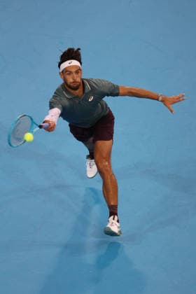 August 21, 2026, Mason, Oh, USA: Cincinnati Open Tennis 2026 - Lorenzo Musetti plays a ball against Frances Tiafoe in the Cincinnati Open Tennis Tournament held in Mason OH. 2026 08 21. ZUMAPress Mason USA - ZUMAn24_ 20260821_zaf_n24_241 Copyright: xWallyxNellx