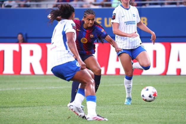 FC Barcelona, Barca Femeni v Brighton & Hove Albion Women - Joan Gamper Trophy Esmee Brugts scores during the match between FC Barcelona Femeni and Brighton and Hove Albion Women Football Club, corresponding to the fifth edition of the Joan Gamper Women Trophy, played at the Johan Cruyff Stadium in Barcelona, on August 21, 2026. Barcelona Barcelona Spain  Copyright: xUrbanandsportx originalFilename:urbanandsport-fcbarcel260821_npU0D.jpg
