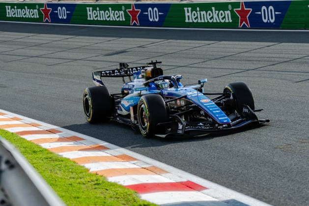 Formula 1 Heineken Dutch Grand Prix 2026 - Netherlands Alexander Albon of Atlassian Williams F1 Team drives during the 2026 Formula 1 Heineken Dutch Grand Prix at Circuit Zandvoort in Zandvoort, Netherlands on August 21, 2026. Photo by Tan Jun Da ABACAPRESS.COM Zandvoort Netherlands  Copyright: xJunxDaxTan ABACAx