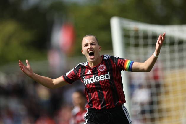 GER, Frankfurt, Eintracht Frankfurt vs 1. FC Köln, Google Pixel Frauen Bundesliga, Fussball, DFB, Spielzeit 2026 2027, Stadion am Brentanobad, 1. Spieltag im Bild: Laura Freigang (Eintracht Frankfurt Frauen 10) erzielt das 1:0, Tor, Jubel und Freude, Emotionen DFB DFL REGULATIONS PROHIBIT ANY USE OF PHOTOGRAPHS AS IMAGE SEQUENCES AND OR QUASI-VIDEO, 22.08.2026 *** GER, Frankfurt, Eintracht Frankfurt vs. 1. FC Köln, Google Pixel Women s Bundesliga, Soccer, DFB, 2026–2027 Season, Stadion am Brentanobad, Matchday 1 in Pictures: Laura Freigang of Eintracht Frankfurt Women s Team No. 10 scores the 1–0 goal, Celebration and joy, emotions. DFB and DFL regulations prohibit any use of photographs as image sequences and or quasi-video. August 22, 2026 Copyright: HMBxMedia HendrikxHamelau