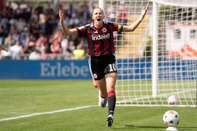 22.08.2026, xhfmx, Fussball Google Pixel Frauen-Bundesliga, Eintracht Frankfurt - 1.FC Köln Laura Freigang (Eintracht Frankfurt, Rückennummer 10) bejubelt Ihren Treffer gegen den 1.FC Köln um 1:0. Tor, Goal, Jubel, Celebration Frankfurt am Main *** August 22, 2026, xhfmx, Soccer, Google Pixel, Women s Bundesliga, Eintracht Frankfurt, 1. FC Köln, Laura Freigang (Eintracht Frankfurt), No. 10, celebrates her goal against 1. FC Köln (1–0), Goal, Celebration, Frankfurt am Main