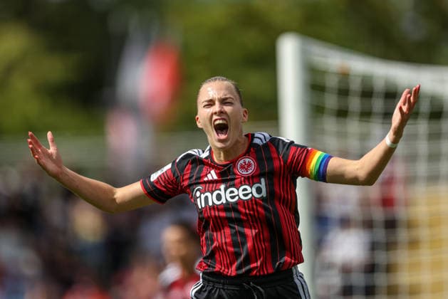 GER, Frankfurt, Eintracht Frankfurt vs 1. FC Köln, Google Pixel Frauen Bundesliga, Fussball, DFB, Spielzeit 2026 2027, Stadion am Brentanobad, 1. Spieltag im Bild: Laura Freigang (Eintracht Frankfurt Frauen 10) erzielt das 1:0, Tor, Jubel und Freude, Emotionen DFB DFL REGULATIONS PROHIBIT ANY USE OF PHOTOGRAPHS AS IMAGE SEQUENCES AND OR QUASI-VIDEO, 22.08.2026 *** GER, Frankfurt, Eintracht Frankfurt vs. 1. FC Köln, Google Pixel Women s Bundesliga, Soccer, DFB, 2026–2027 Season, Stadion am Brentanobad, Matchday 1 in Pictures: Laura Freigang of Eintracht Frankfurt Women s Team 10 scores the 1–0 goal, Celebration and joy, emotions. DFB and DFL regulations prohibit any use of photographs as image sequences and or quasi-video. August 22, 2026 Copyright: HMBxMedia HendrikxHamelau