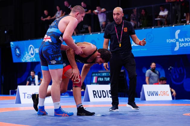 U20 World Championships 97kg FS - Konstantine Petriashvili (GEO) df. Toohid Amirali Noory (IRI) *** U20 World Championships, 97 kg Freestyle: Konstantine Petriashvili (GEO) def. Toohid Amirali Noory (IRI) Copyright: xKostadinxAndonovx
