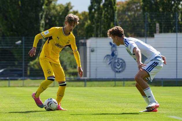 Samstag, 22.08.2026 Saison 2026 2027 3. Spieltag U17, U 17 DFB Nachwuchsliga Vorrunde Gruppe G im BSA Westender Straße, Duisburg, Germany. MSV Duisburg U17 - BV Borussia Dortmund U17. Janis Tunkel (BVB) *** Saturday, August 22, 2026 2026–2027 Season, Matchday 3, U17 DFB Youth League Preliminary Round, Group G, at BSA Westender Straße, Duisburg, Germany: MSV Duisburg U17 vs. BV Borussia Dortmund U17, Janis Tunkel (BVB)