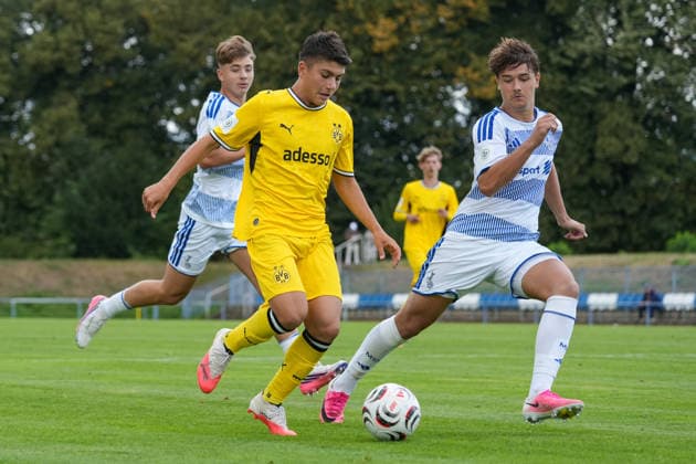 Samstag, 22.08.2026 Saison 2026 2027 3. Spieltag U17, U 17 DFB Nachwuchsliga Vorrunde Gruppe G im BSA Westender Straße, Duisburg, Germany. MSV Duisburg U17 - BV Borussia Dortmund U17. Nikola Jekic (BVB) *** Saturday, August 22, 2026 2026–2027 Season, Matchday 3, U17 DFB Youth League, Preliminary Round, Group G, at BSA Westender Straße, Duisburg, Germany MSV Duisburg U17 vs. BV Borussia Dortmund U17 Nikola Jekic BVB