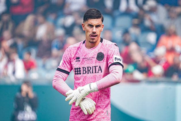 Deutschland: Fussball Saison 2026 2027 , DFB-Pokal Runde 1 1. Runde , SV Wehen Wiesbaden vs. Bayer Leverkusen - Brita-Arena (Wiesbaden) : Noah Brdar (SV Wehen Wiesbaden, 31) Mimik, Gesichtsausdruck, Emotion Wiesbaden Brita-Arena Deutschland Germany *** Germany Soccer Season 2026–2027, DFB Cup Round 1, SV Wehen Wiesbaden vs. Bayer Leverkusen, Brita Arena, Wiesbaden, Noah Brdar, SV Wehen Wiesbaden, 31, facial expressions, emotions, Wiesbaden, Brita Arena, Germany Copyright: xBennetxLongx