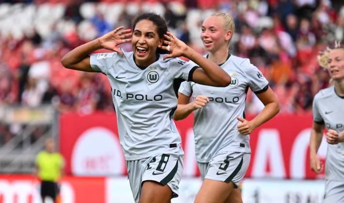 22.08.2026 - Fussball - Saison 2026 2027 - 1. Google Pixel Frauen Bundesliga - 01. Spieltag: 1. FC Nürnberg FCN ( Club Clubfrauen ) - VfL Wolfsburg - Sportfoto Zink - xwoxzix - Torjubel Jubel Freude nach Treffer Tor Torschuß zum 2:3 durch Cora Zicai (28, VfL Wolfsburg ) - *** August 22, 2026 Soccer Season 2026–2027 1 Google Pixel Women s Bundesliga Matchday 1 FC Nürnberg (FCN) Club Women s Team VfL Wolfsburg Sports photo by Zink xwoxzix Goal celebration Cheering Joy after a goal Goal Shot on goal to 2 3 by Cora Zicai 28, VfL Wolfsburg