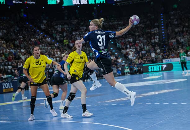 SPIELERIN im Spiel HSG Blomberg-Lippe vs. Borussia Dortmund, Rexel Super Cup, 22.08.2026, SAP Garden München. *** PLAYER in the game HSG Blomberg Lippe vs. Borussia Dortmund, Rexel Super Cup, August 22, 2026, SAP Garden Munich Copyright: xBEAUTIFULxSPORTS E.Schneiderx