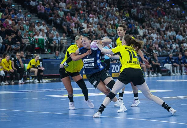SPIELERIN im Spiel HSG Blomberg-Lippe vs. Borussia Dortmund, Rexel Super Cup, 22.08.2026, SAP Garden München. *** PLAYER in the game HSG Blomberg Lippe vs. Borussia Dortmund, Rexel Super Cup, August 22, 2026, SAP Garden Munich Copyright: xBEAUTIFULxSPORTS E.Schneiderx