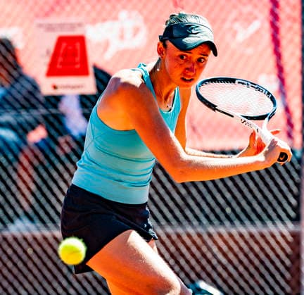 August 22, 2026, Verbier, Valais, Switzerland: Verbier Switzerland, 08 22 2026: ANA GRUBOR of Canada is in action during ITF World Tennis Tour Verbier 2026 Tournament. The ITF World Tennis Tour Verbier 2026 Tournament (International Tennis Federation Women s 35) tournament took place at Central Court in Verbier, which is located in the famous ski resort of Verbier and is situated in Valais, Switzerland. Tennis 2026: ITF W35 Verbier Tournament  - ZUMAd206 20260822_zip_d206_025 Copyright: xEricxDubostx