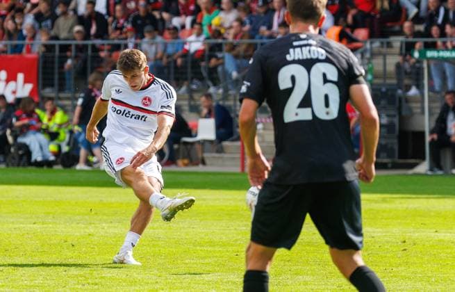 22.08.2026 - Fussball - Saison 2026 2027 - DFB Pokal Vereinspokal - 01. Runde: Viktoria Köln - 1. FC Nürnberg Nuernberg FCN ( Club ) - Sportfoto Zink DaMa - xdaxmax - regulations prohibit any use of photographs as image sequences and or quasi-video - Adam Markhiev (6, 1. FC Nürnberg FCN ) mit Torschuss *** August 22, 2026 Soccer Season 2026–2027 DFB Cup Club Cup First Round Viktoria Cologne 1 FC Nuremberg Nuremberg FCN Club Sports Photo Zink DaMa xdaxmax Regulations prohibit any use of photographs as image sequences and or quasi-video Adam Markhiev 6, 1 FC Nuremberg FCN with a shot on goal