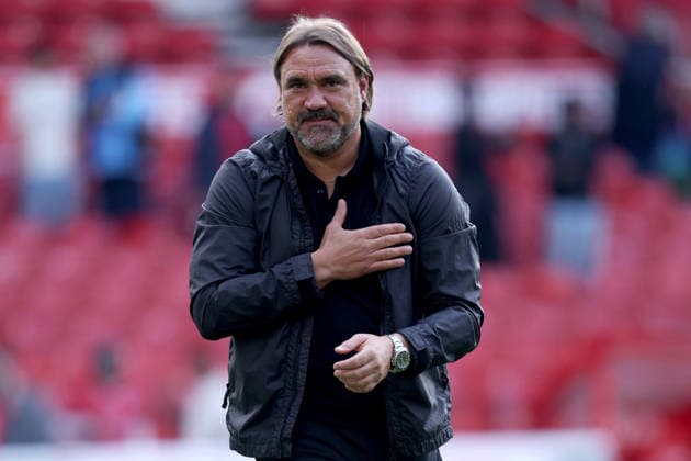 Nottingham Forest FC v Leeds United - Premier League 2026 27 Daniel Farke Manager of Leeds United celebrates after winning the Premier League match between Nottingham Forest and Leeds United at City Ground on August 22, 2026 in Nottingham, England. WARNING! This Photograph May Only Be Used For Newspaper And Or Magazine Editorial Purposes. May Not Be Used For Publications Involving 1 player, 1 Club Or 1 Competition Without Written Authorisation From Football DataCo Ltd. For Any Queries, Please Contact Football DataCo Ltd on +44 (0) 207 864 9121 Nottingham City Ground England United Kingdom Copyright: xAllstarxPicturexLibraryxLtdx