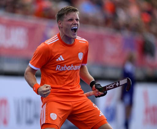 Hockey World Cup Day Eight Koen Bijen of Netherlands (Oranje) celebrates the team™s third in the Pool E match of the 2026 FIH Hockey World Cup at Wagener Stadium, Amstelveen 22 08 2026 UK Newspapers OUT Copyright: xGraemexWilcocksonx FIL-23820-0023