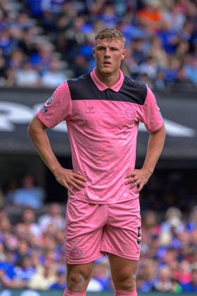 IPSWICH, ENGLAND AUGUST 22 - Daniel Ballard of Sunderland ‘during the Premier League game between Ipswich Town and Sunderland at Portman Road on August 22, 2026 in Ipswich, England. (Photo by Keeran Marquis Sports Press Photo)  Copyright: xKeeranxMarquis SPPx Sportspressphoto_SPR212426