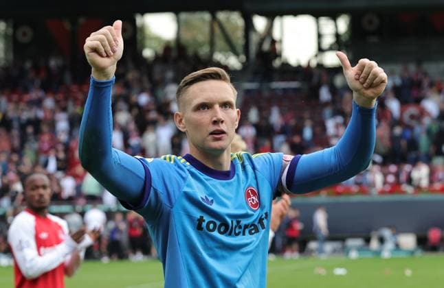 22.08.2026 - Fussball - Saison 2026 2027 - DFB Pokal Vereinspokal - 01. Runde: Viktoria Köln - 1. FC Nürnberg Nuernberg FCN ( Club ) - Sportfoto Zink DaMa - xdaxmax - regulations prohibit any use of photographs as image sequences and or quasi-video - Jubel Freude nach Spielende - Jan Reichert (1, 1. FC Nürnberg FCN ) zeigt Daumen hoch Daumen nach oben ) *** August 22, 2026 Soccer Season 2026–2027 DFB Cup Club Cup Round 1 Viktoria Cologne 1 FC Nuremberg Nuremberg FCN Club Sports Photo Zink DaMa xdaxmax Regulations prohibit any use of photographs as image sequences and or quasi-video celebrationsJubilation after the game Jan Reichert 1, 1 FC Nuremberg FCN gives a thumbs-up