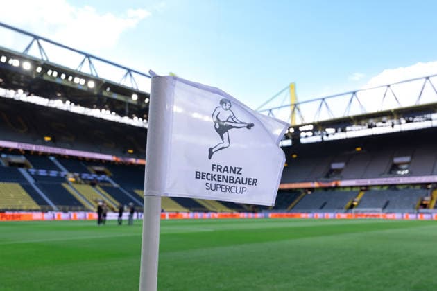 22.08.2026, Fussball, Franz Beckenbauer Supercup 2026, Borussia Dortmund - FC Bayern München. Branding der Eckfahne für den Supercup. Dortmund Signal Iduna Park NRW Deutschland xRHR-FOTO DEx *** August 22, 2026, Soccer, Franz Beckenbauer Super Cup 2026, Borussia Dortmund vs. FC Bayern Munich; branding on the corner flag for the Super Cup at Dortmund s Signal Iduna Park, North Rhine-Westphalia, Germany xRHR PHOTO DEx Copyright: DennisxEwert RHR-FOTOx RHR-FOTO DE