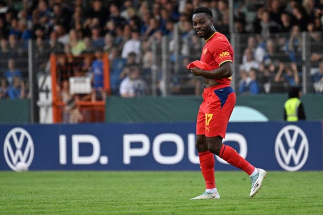 22.08.2026, xjhx, Fussball DFB Pokal 1.Runde, Eintracht Trier - RB Leipzig v.l. Torjubel nach dem Tor zum celebrating the goal celebrate 0:3 durch Ridle Baku (RB Leipzig) Trier *** August 22, 2026, xjhx, Soccer, DFB Cup First Round, Eintracht Trier vs. RB Leipzig: Goal celebration after Ridle Baku s goal for RB Leipzig against Trier (0-3)