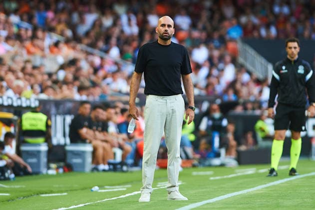 head coach Claudio Giraldez (RC Celta Vigo) during the LaLiga EA Sports match between Valencia CF and RC Celta de Vigo at Mestalla on August 22, 2026 in Valencia, Spain. - *** Head coach Claudio Giraldez of RC Celta Vigo during the LaLiga EA Sports match between Valencia CF and RC Celta de Vigo at Mestalla on August 22, 2026, in Valencia, Spain
